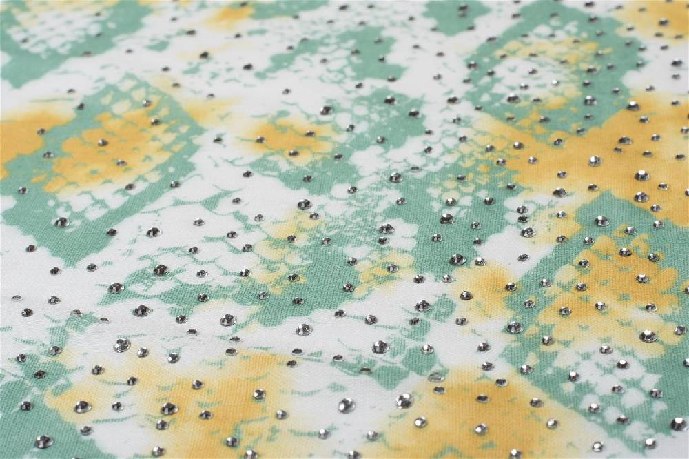 Stylebreaker Vierecktuch Leoparden, Schlange, Palmen Muster und Strass Auslauf