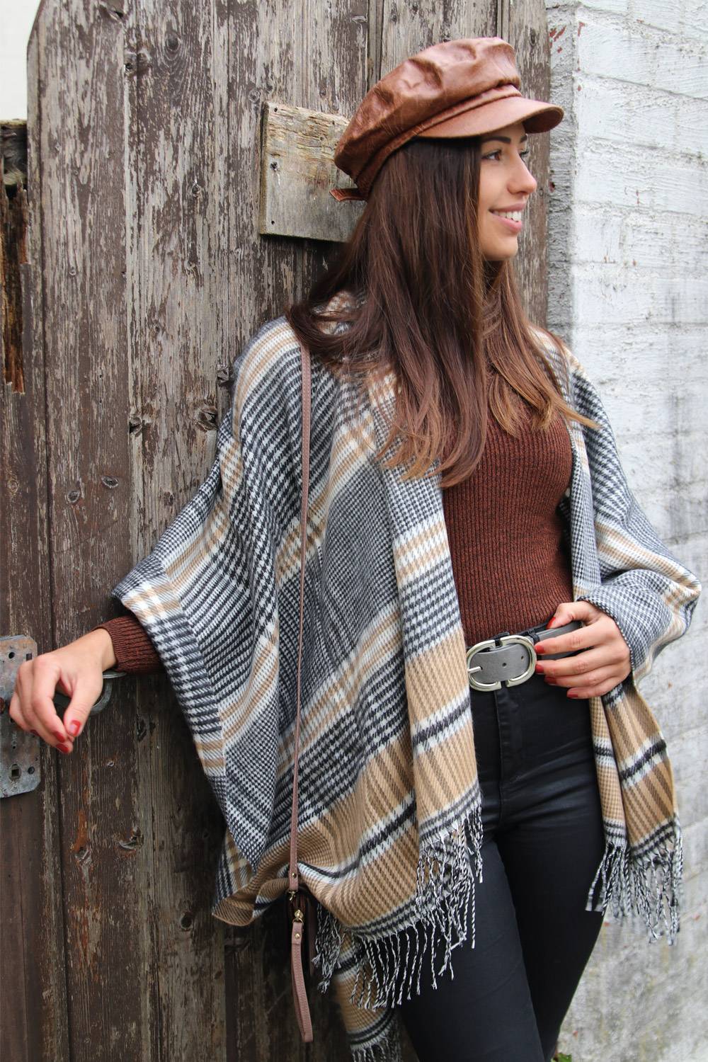 Stylebreaker Cape mit Glencheck Karo Muster Super Sparpreis