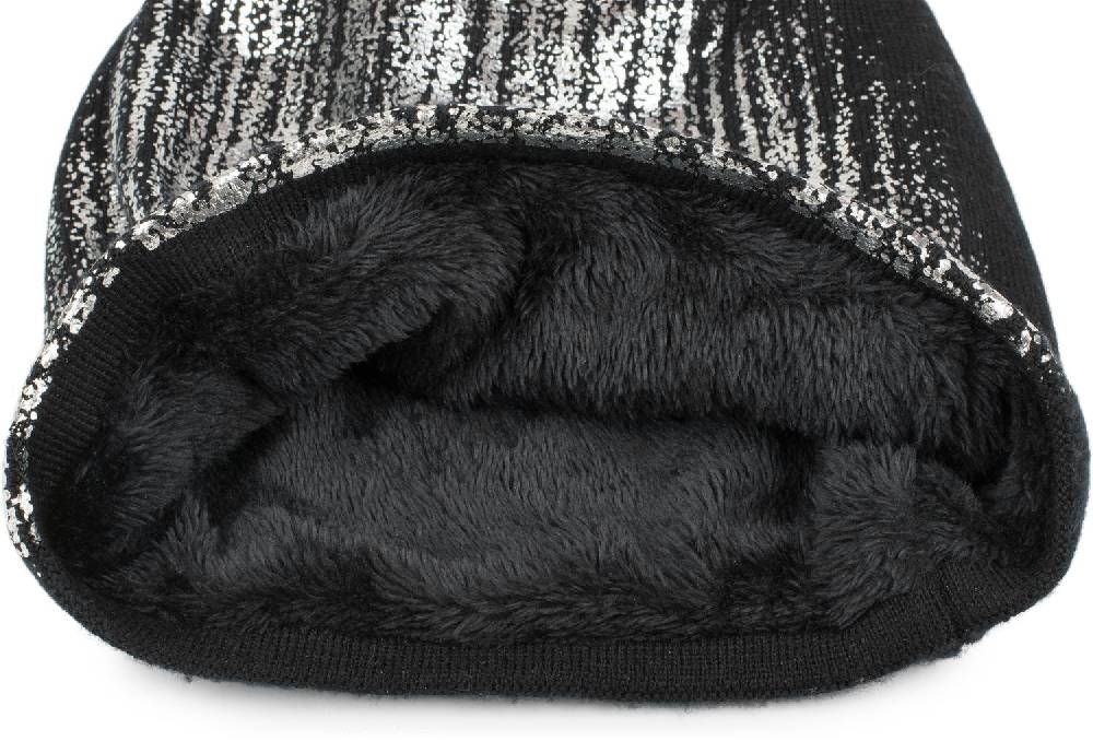 Stylebreaker Feinstrick Beanie mit Metallic Print Top Angebot