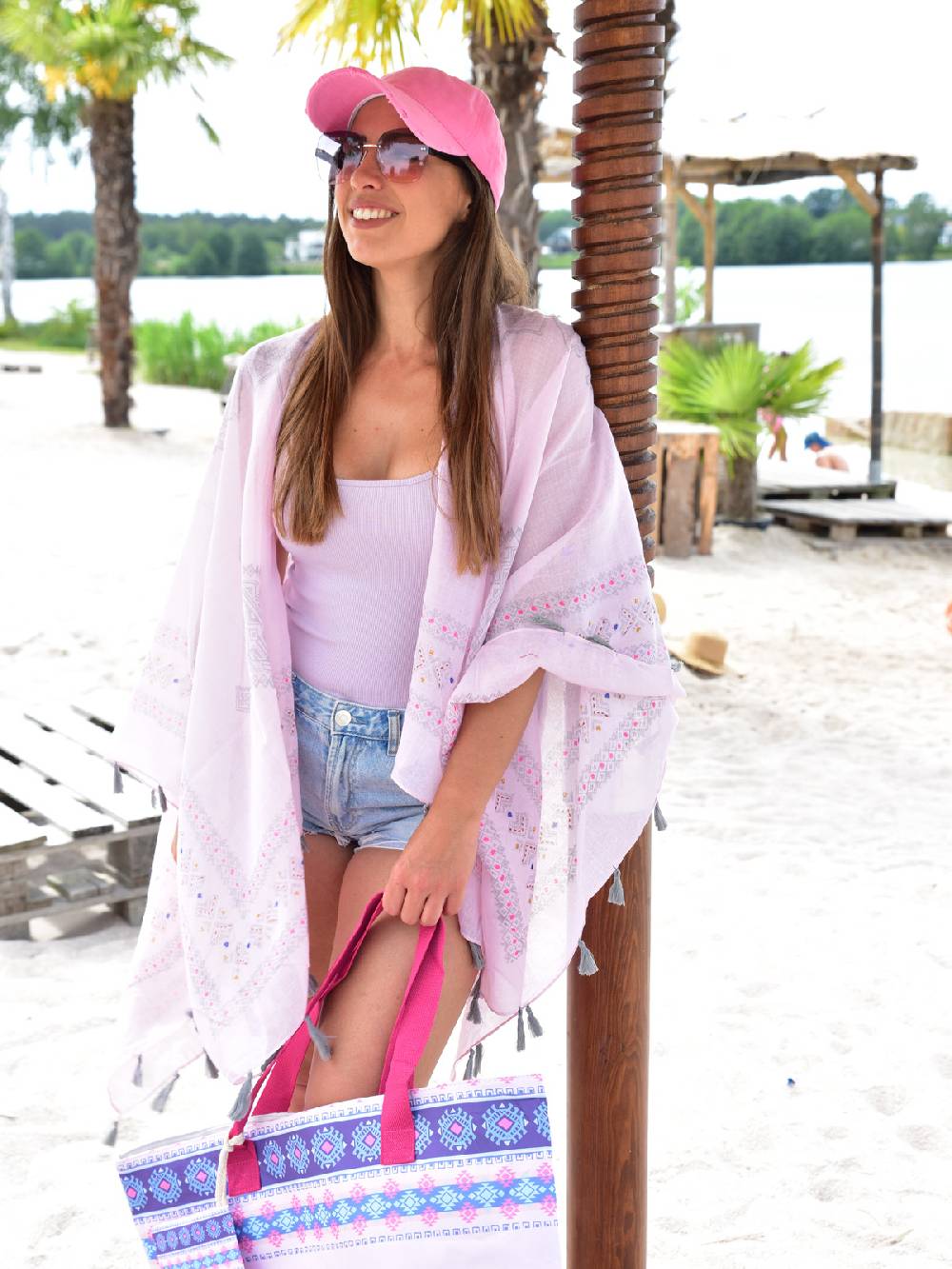 Stylebreaker Leichter Poncho mit Ethno Muster Zeitbegrenzte Promotion